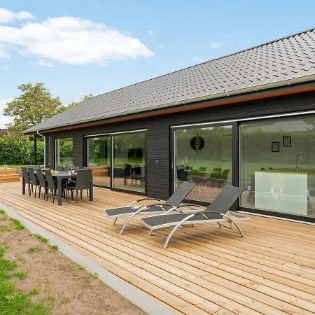 Holiday Caris - 950m From The Sea In Se Jutland By Interhome